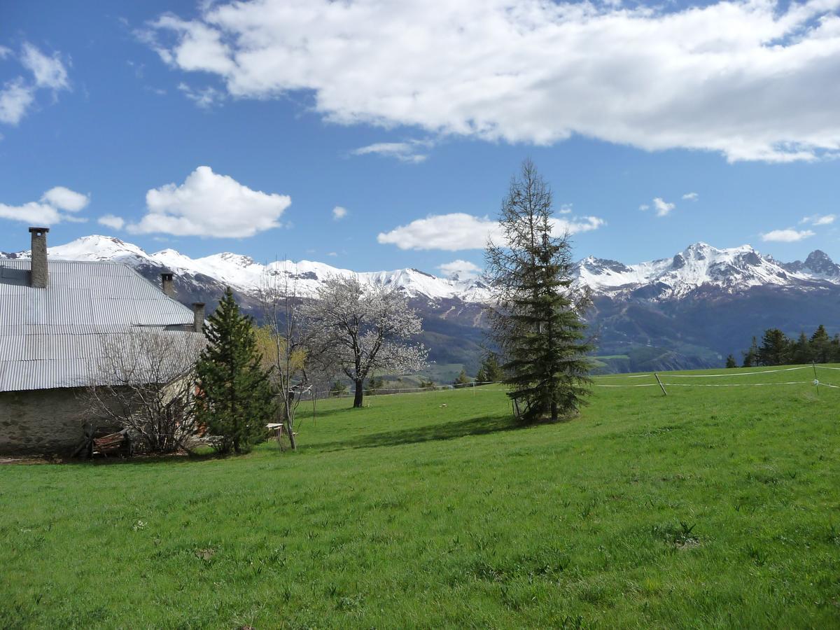 Gîte d'Etape Auberge de l'Ardoisière Jausiers Extérieur photo